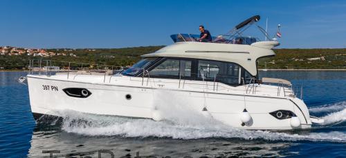 Bavaria E40 Fly tekniska specifikationer och recensioner